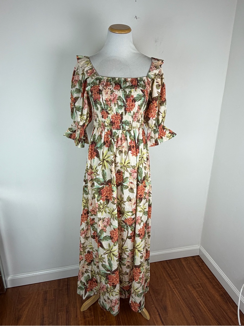 NWT DRA Los Angeles Floral Puff Sleeve Midi Dress Size XS